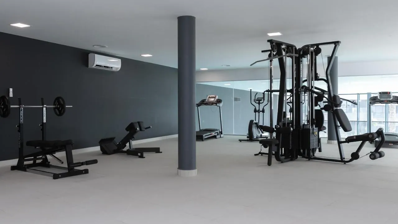 Apartamento De 1 Dormitorio Con Piscina Y Gimnasio Comunitarios Estepona 0*,